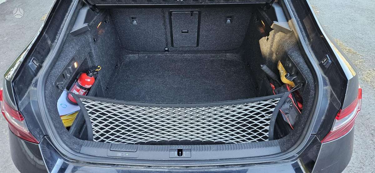 Skoda Superb, 2.0 l., hatchback