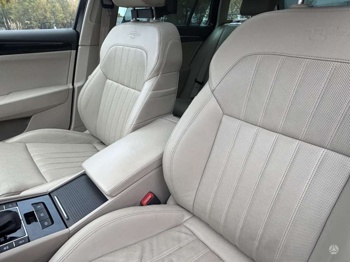 Skoda Superb, 2.0 l., universalas