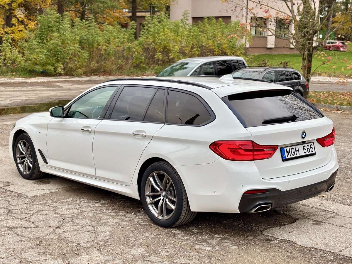 BMW 520, 2.0 l., Универсал