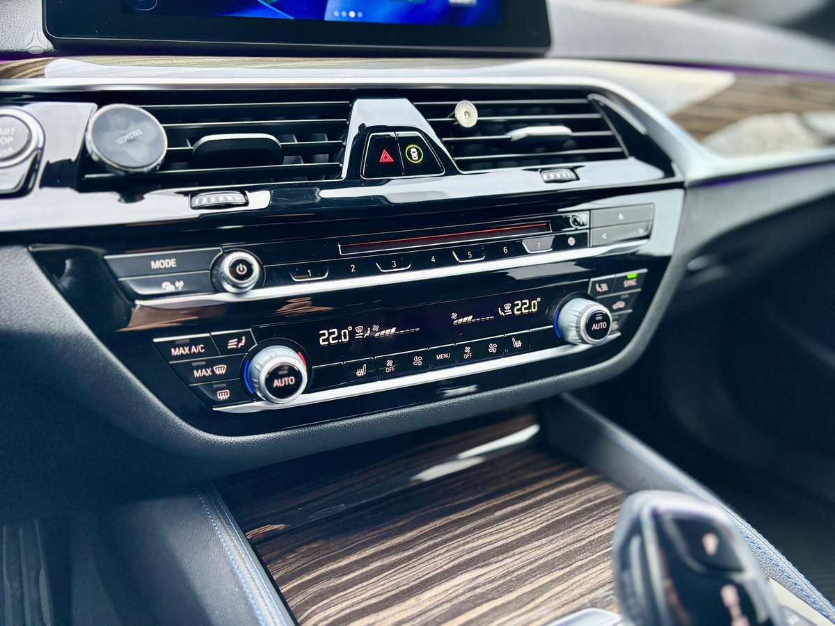 BMW 520, 2.0 l., Универсал