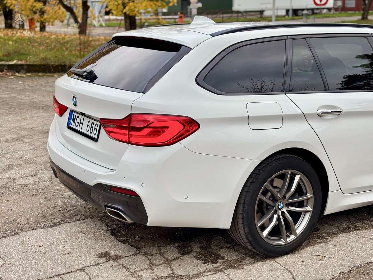 BMW 520, 2.0 l., Универсал