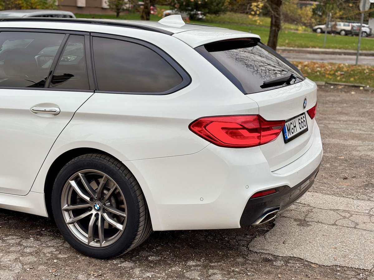 BMW 520, 2.0 l., Универсал