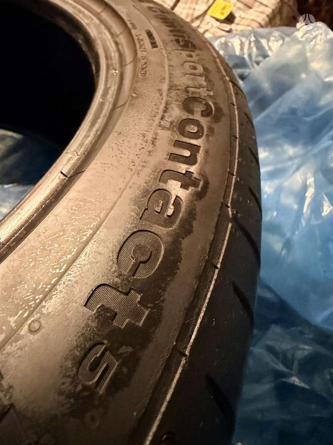 Continental, летние 235/45 R20