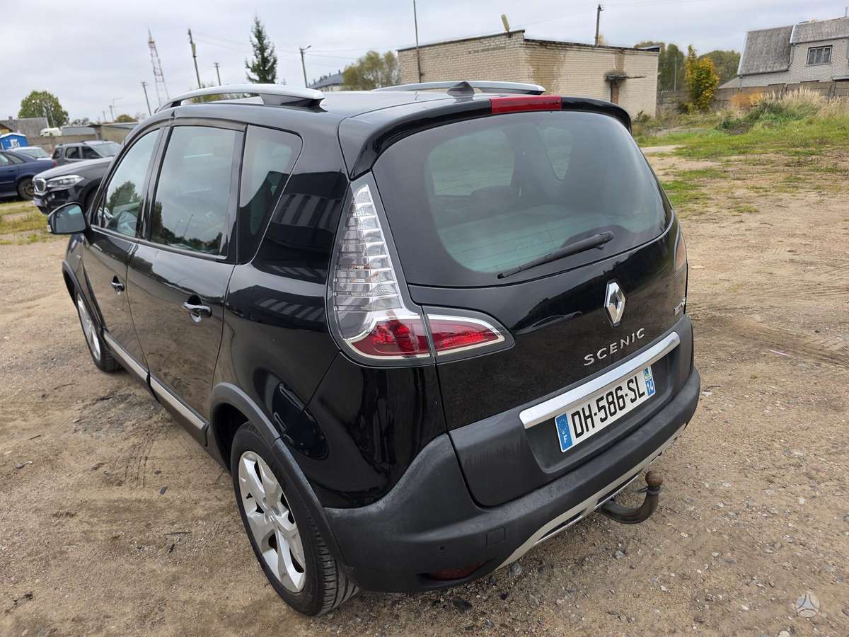 Renault Scenic 2014 — interior