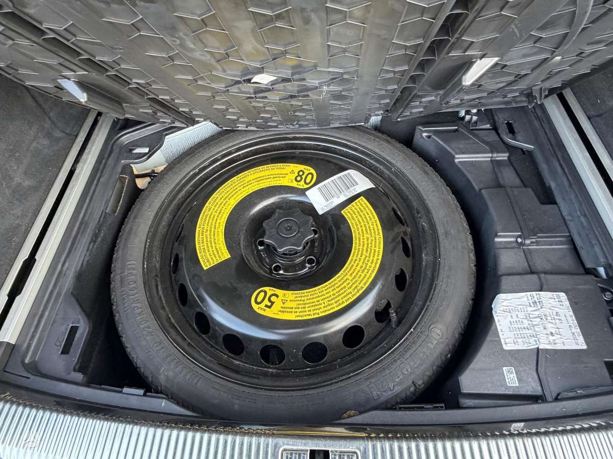 Audi A6, 2.0 l., universalas