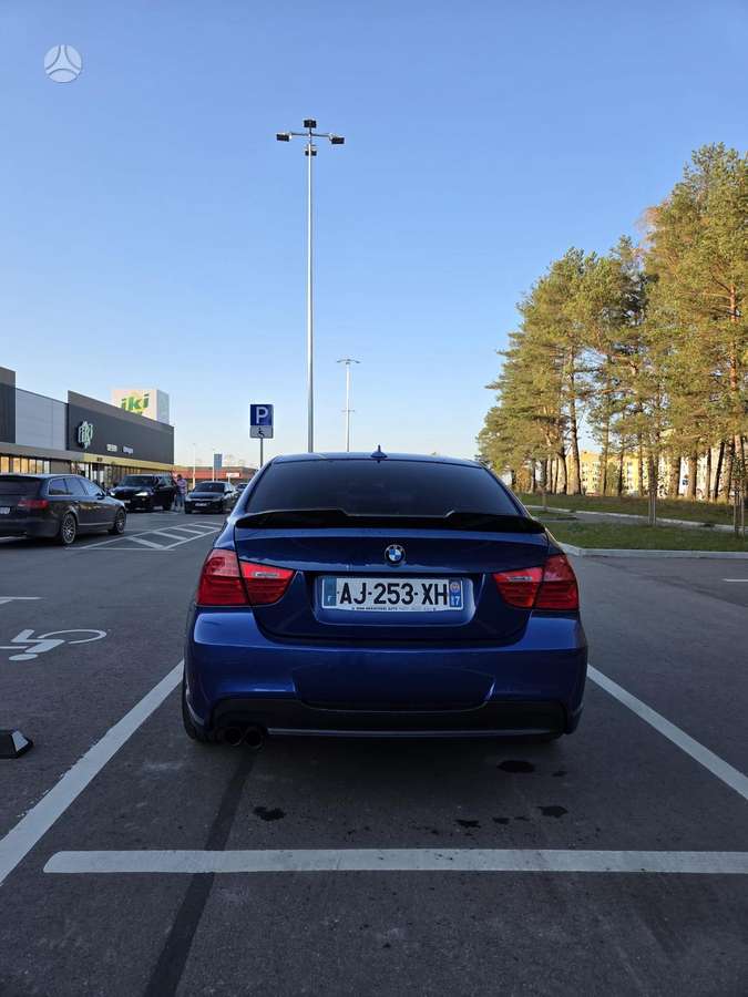 BMW 325, 3.0 l., Седан