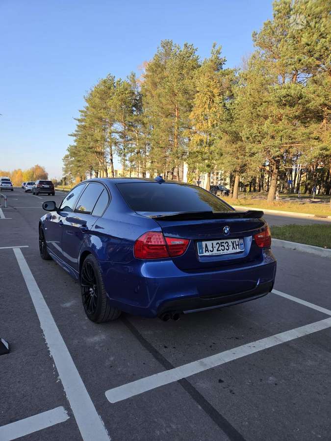 BMW 325, 3.0 l., Седан
