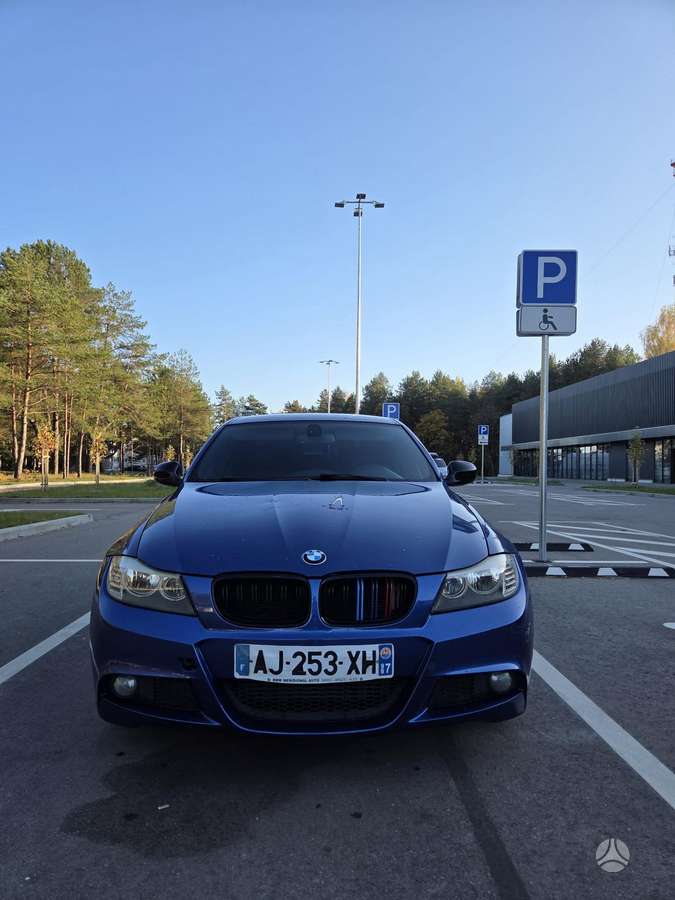 BMW 325, 3.0 l., Седан