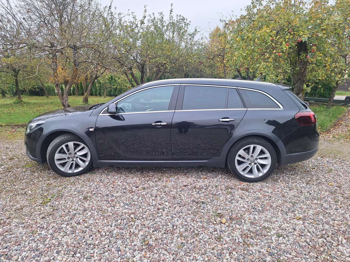 Opel Insignia, 2.0 l., Универсал