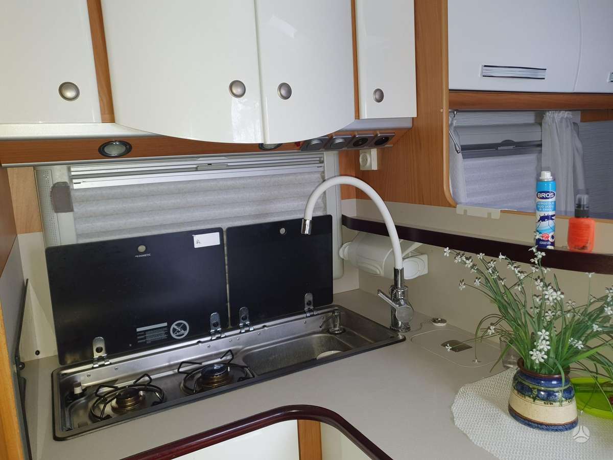 Bürstner Elegance, туристическиe автомобили
