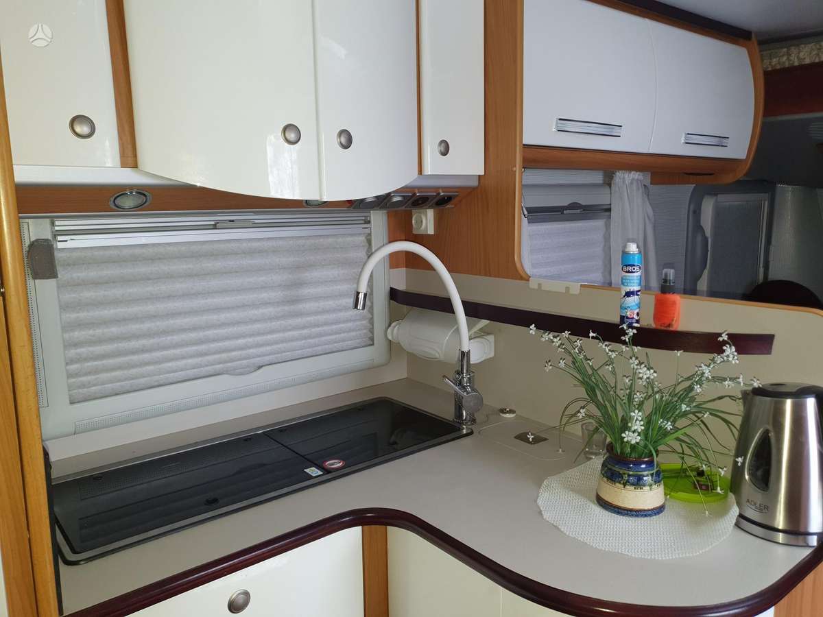 Bürstner Elegance, туристическиe автомобили
