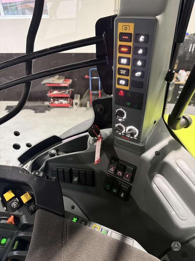 Claas Axion 950 CMATIC, тракторы