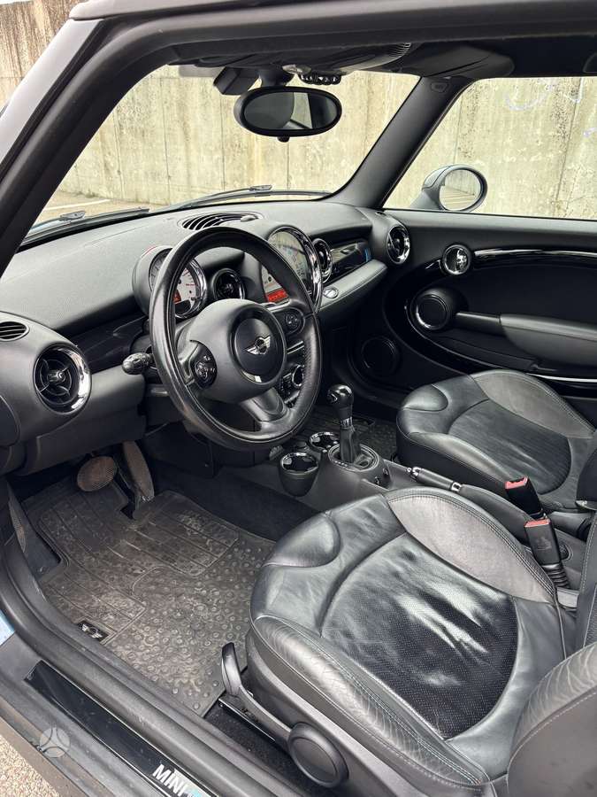Mini Cooper, 1.6 l., Хэтчбек