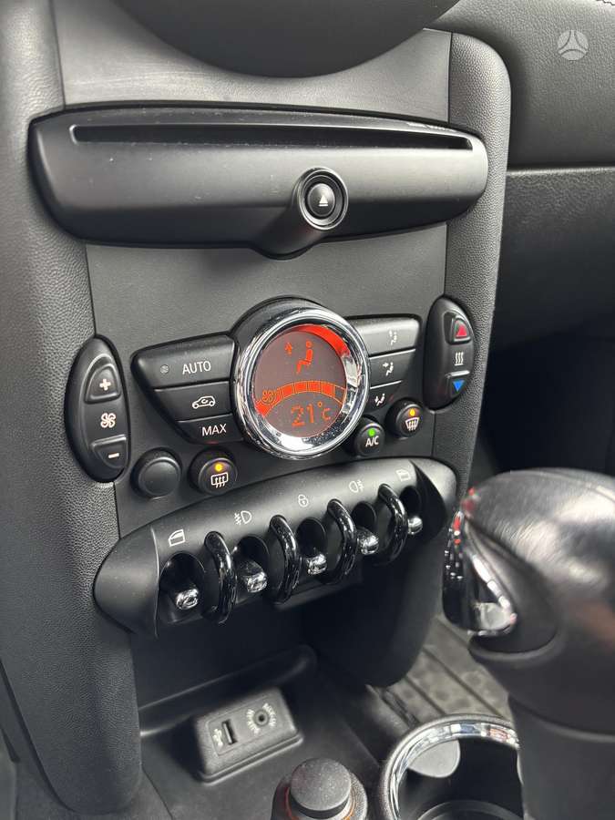 Mini Cooper, 1.6 l., Хэтчбек