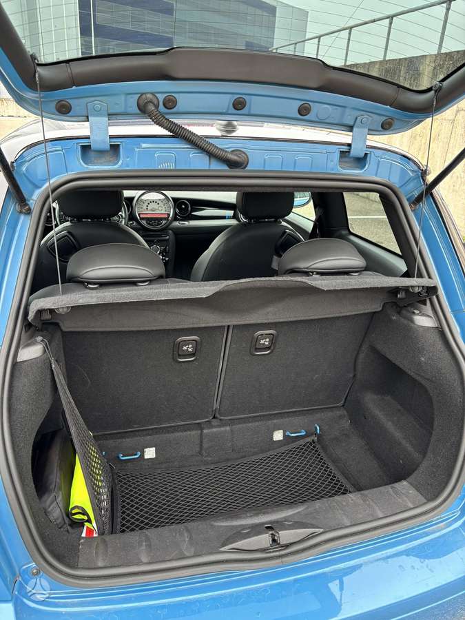 Mini Cooper, 1.6 l., Хэтчбек