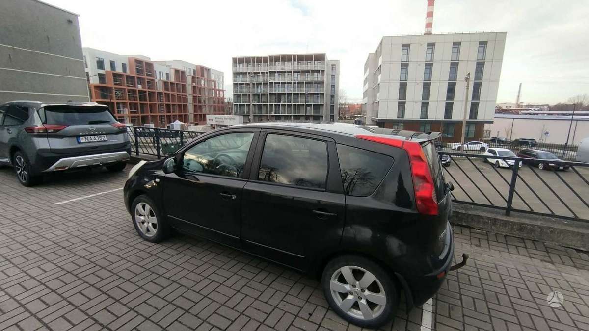 Nissan Note, hatchback
