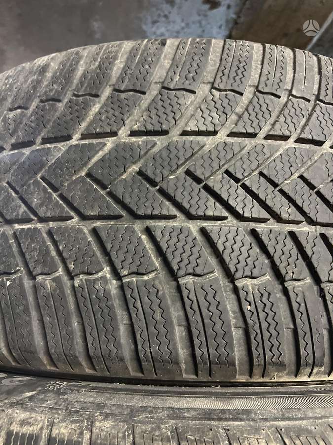 Bridgestone BLIZZAK LM005, winter 285/40 R22