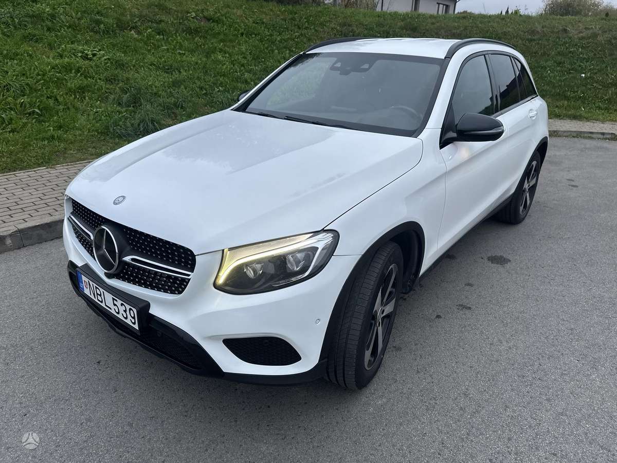 Mercedes-Benz GLC250