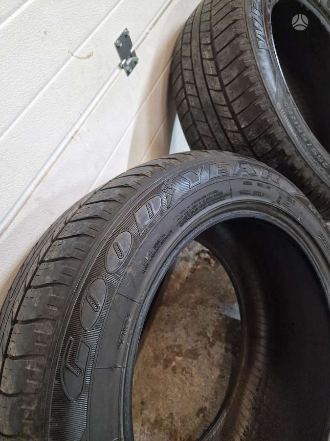 Goodyear, зимние 255/55 R19