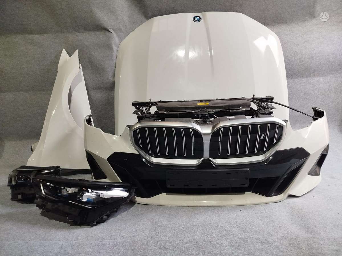 BMW i5 детали кузова