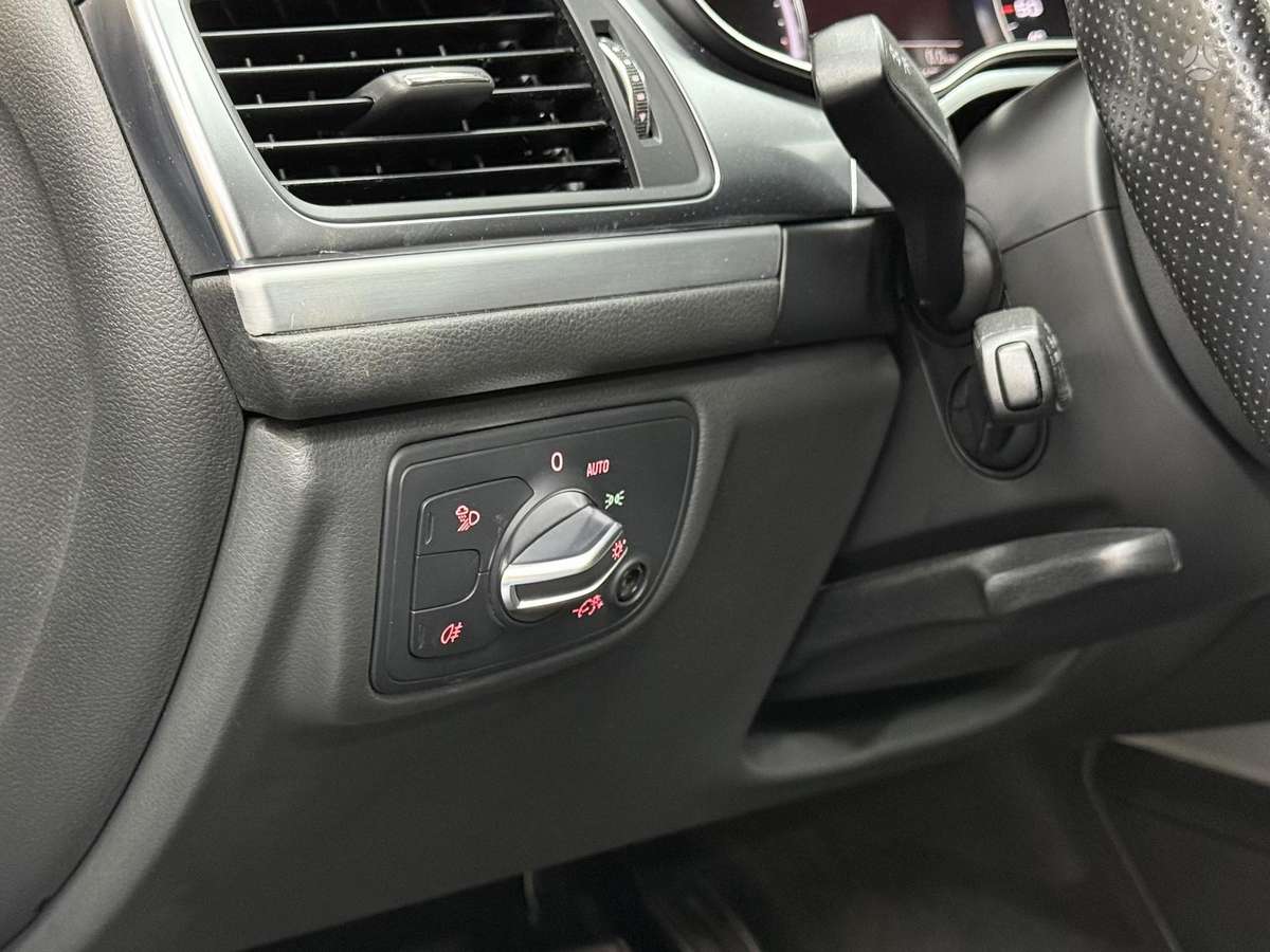 Audi A6, 2.0 l., Седан