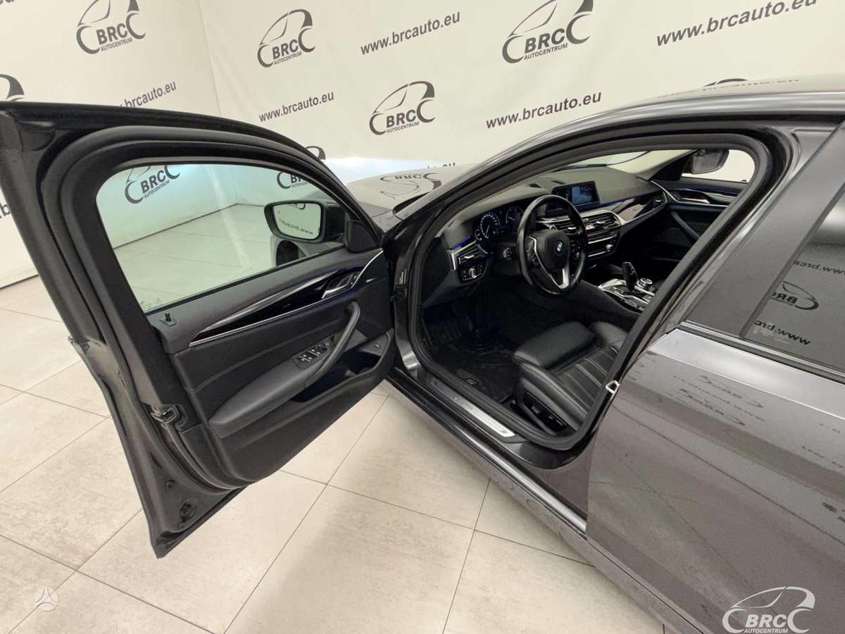 BMW 520, 2.0 l., Седан
