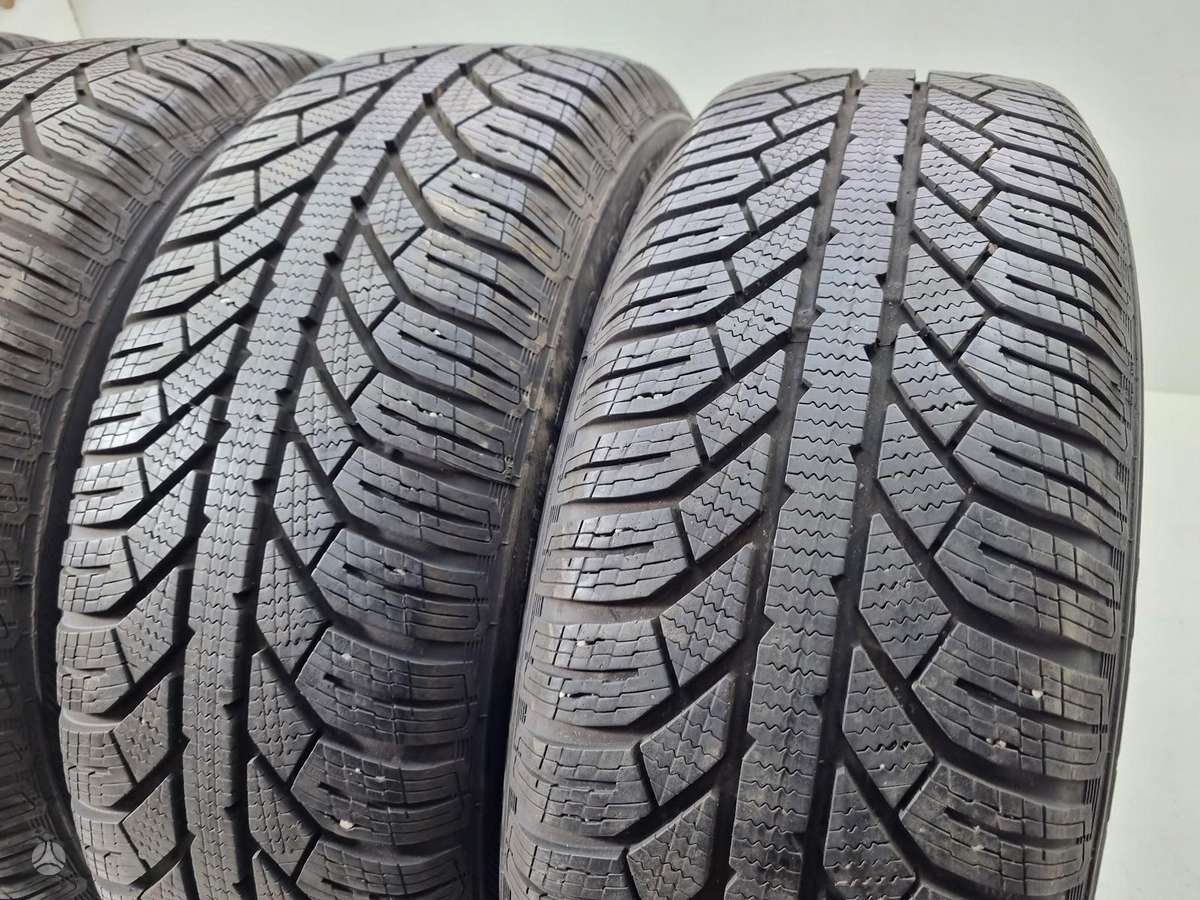 Semperit 7mm, winter 215/65 R16