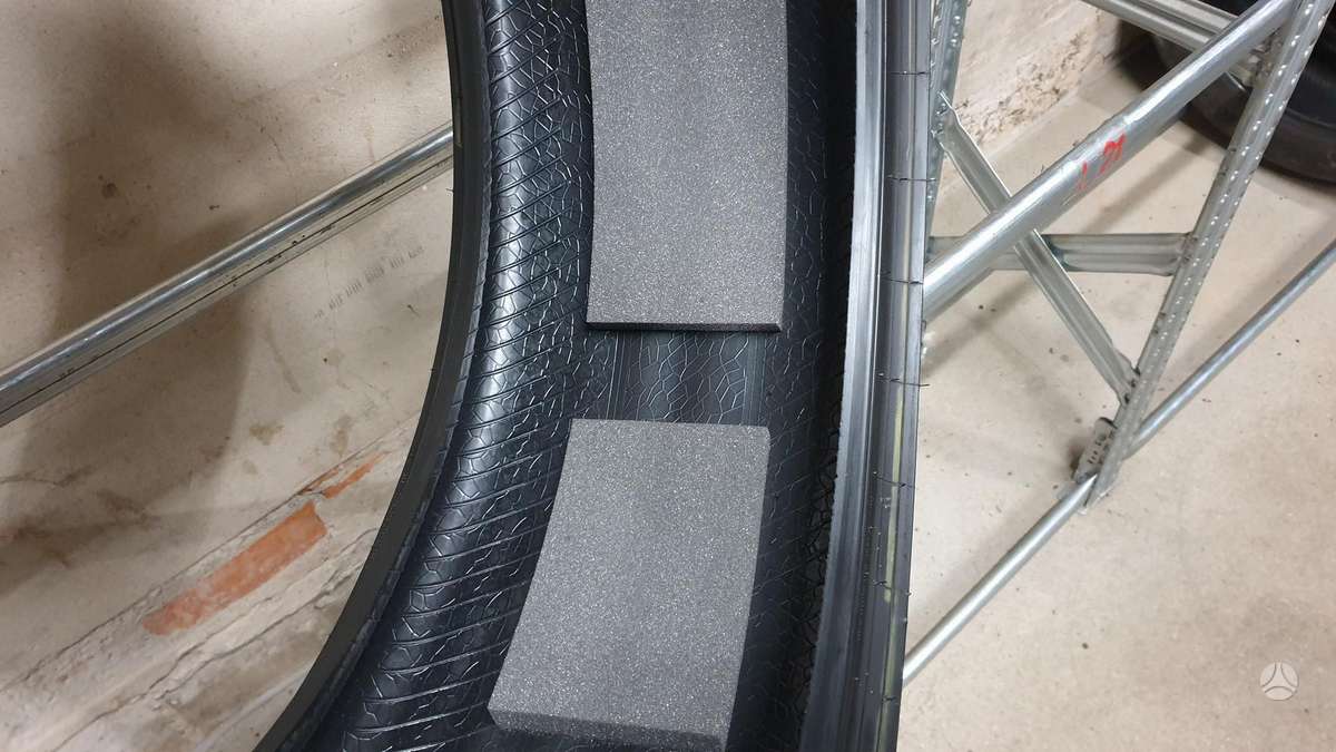 Pirelli PZero TM, летние 285/35 R23