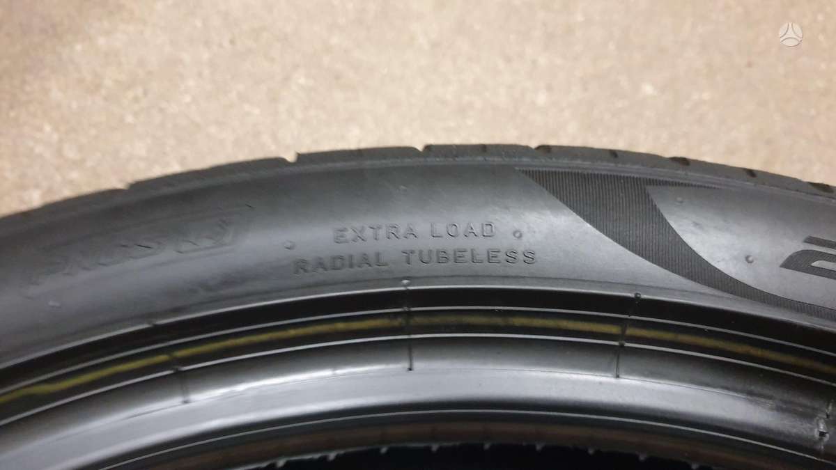 Pirelli PZero TM, летние 285/35 R23