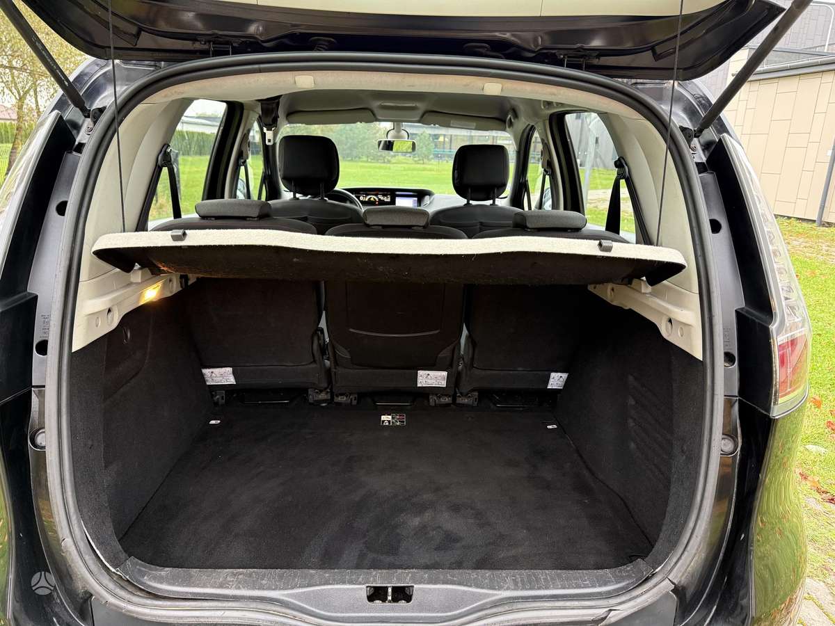 Renault Scenic, 1.5 l., Минивэн
