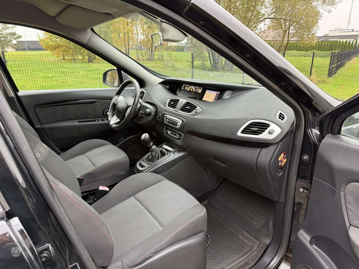 Renault Scenic, 1.5 l., Минивэн