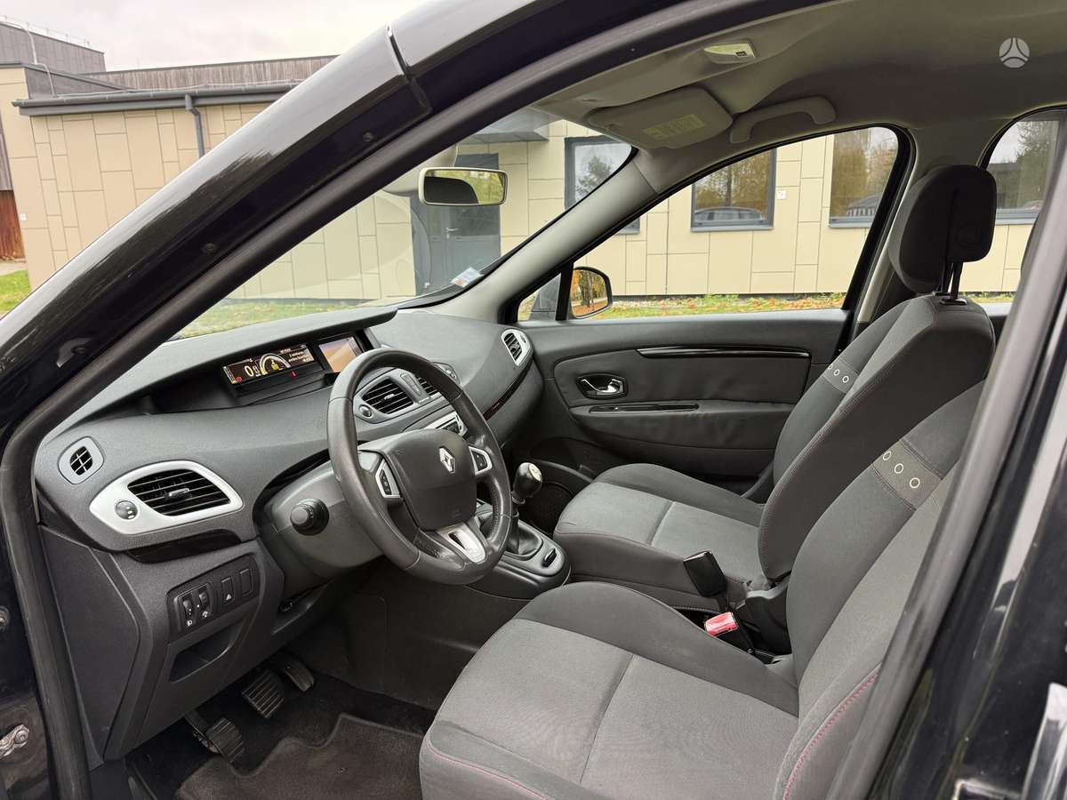 Renault Scenic, 1.5 l., Минивэн
