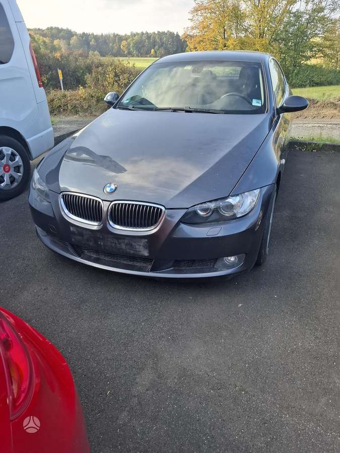 BMW 325