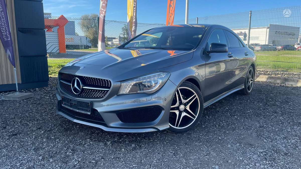 Mercedes-Benz CLA200