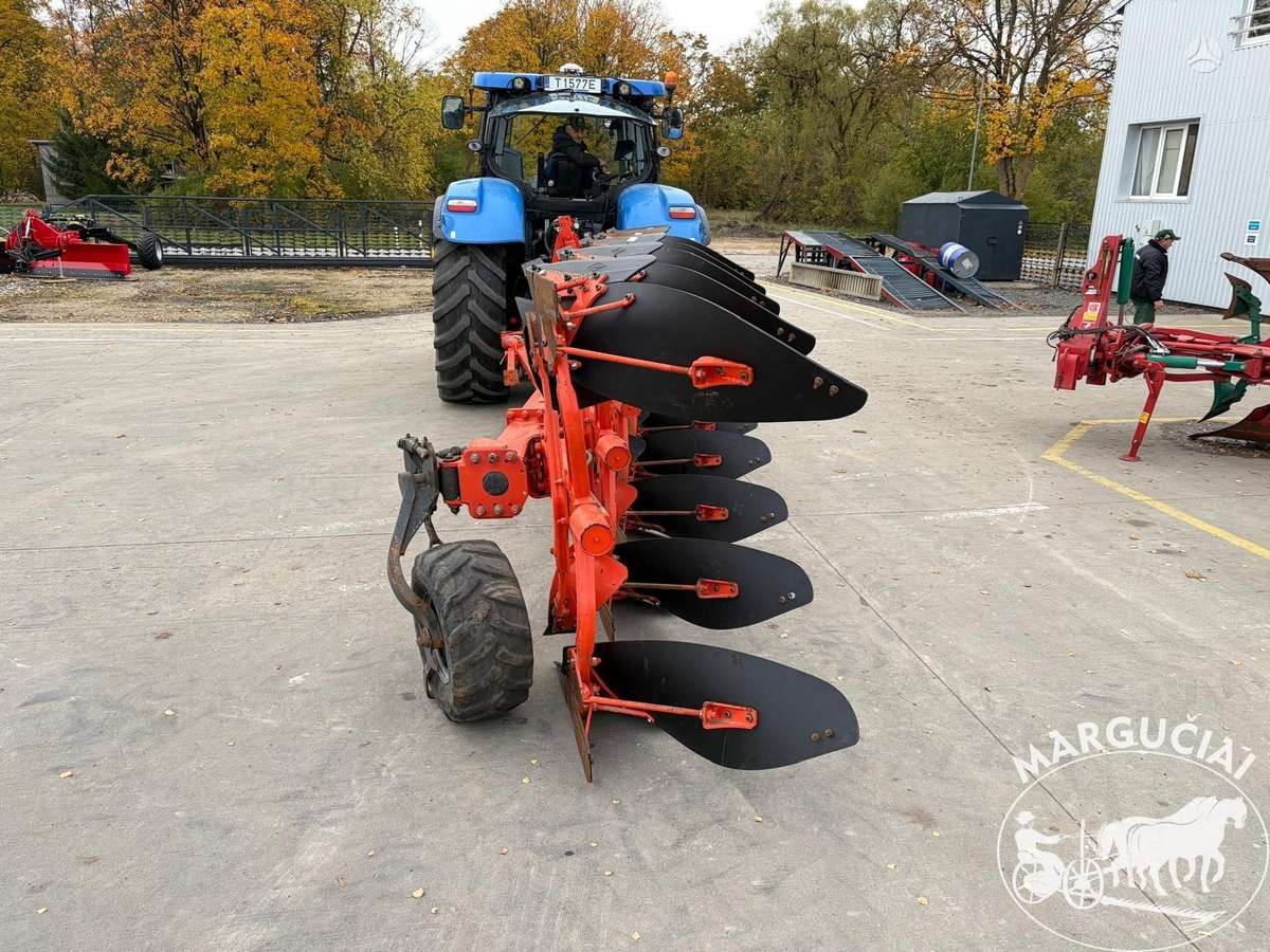 Kuhn Vari-Master 153, 5x5 korpusų, plūgai
