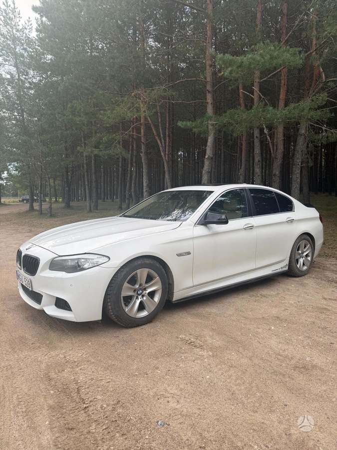 BMW 528, 2.0 l., Седан