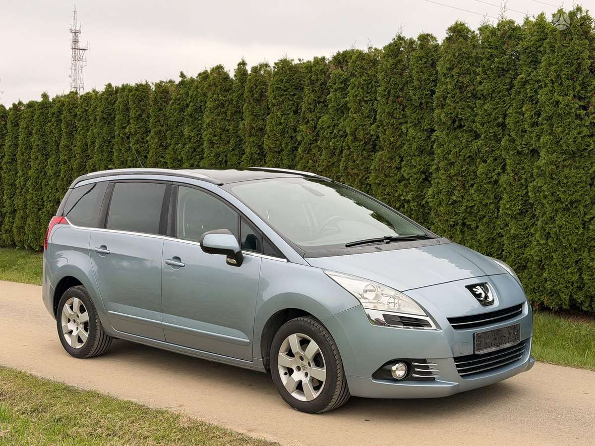 Peugeot 5008