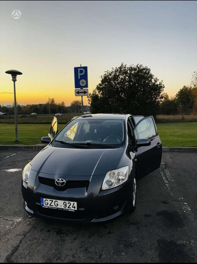 Toyota Auris