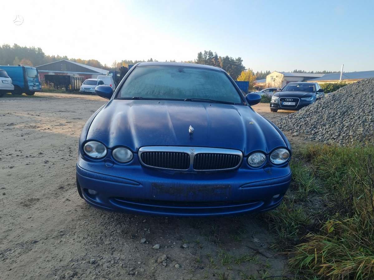 Jaguar X-Type kėbulo dalys