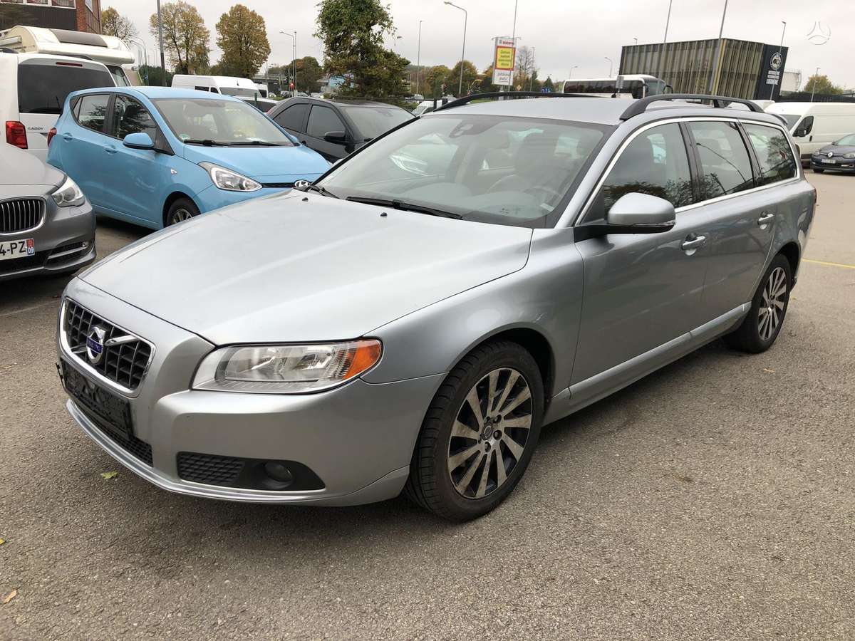Volvo V70