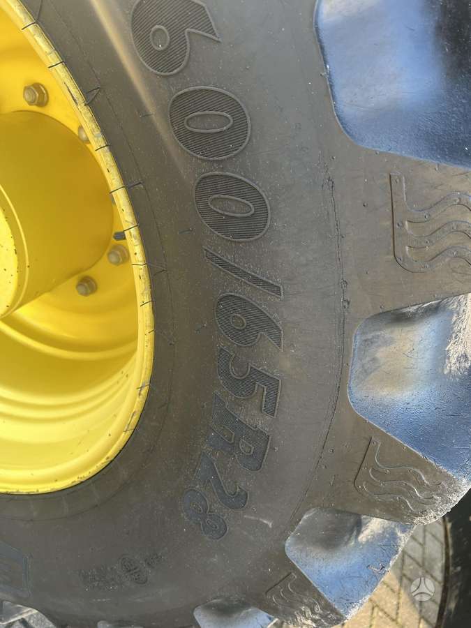 John Deere 6190R, тракторы