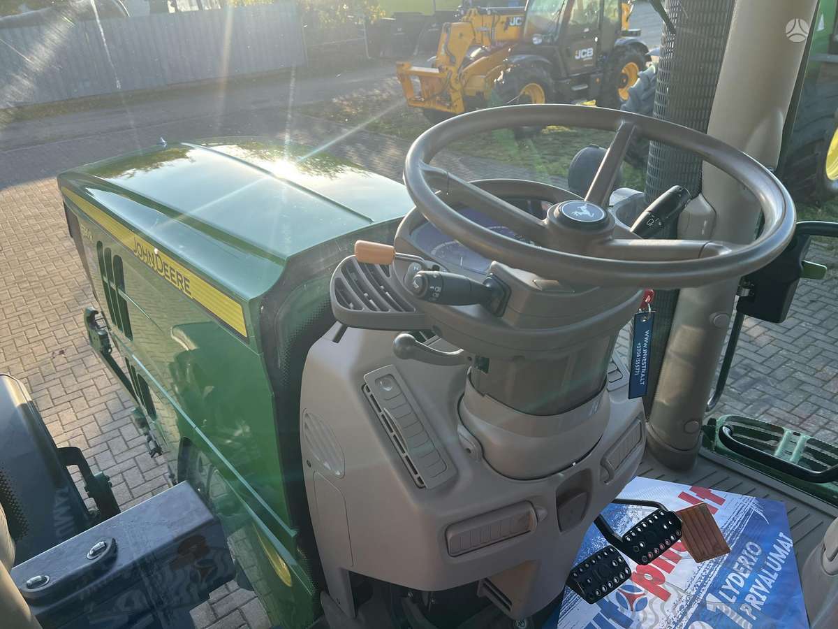 John Deere 6190R, тракторы