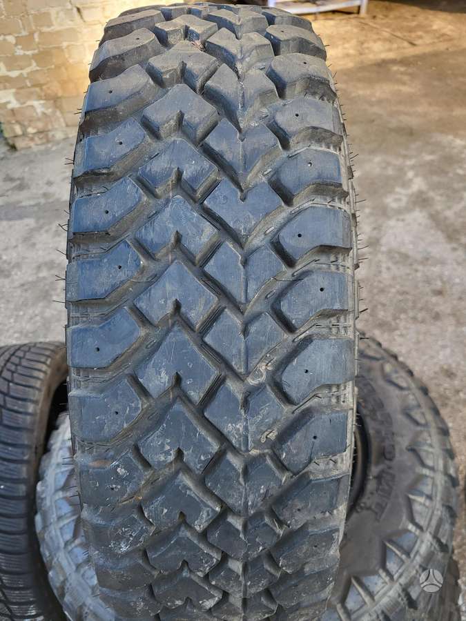 Hankook DINAPRO MT, всесезонные 225/75 R16