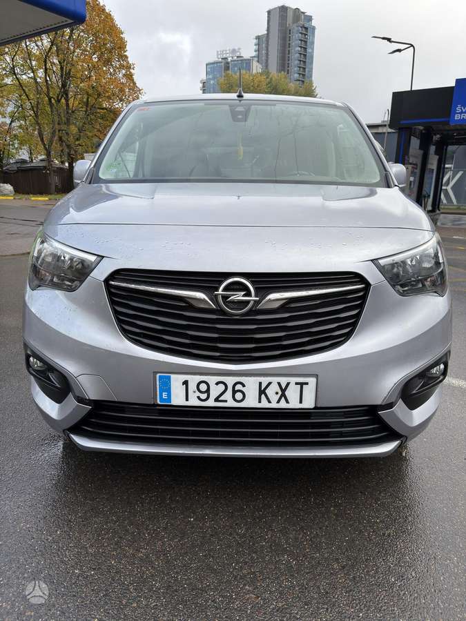Opel Combo, 1.2 l., Минивэн