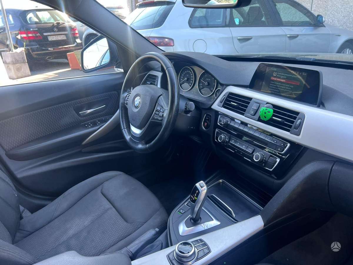 BMW 318, wagon
