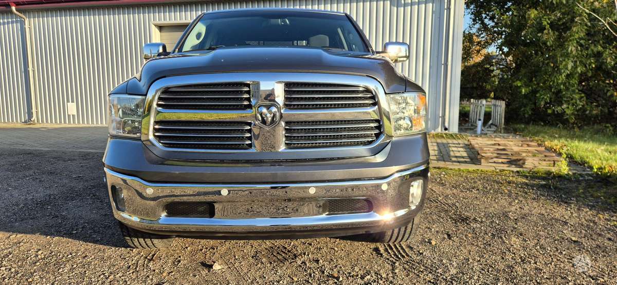 RAM 1500, 5.7 l., pick-up