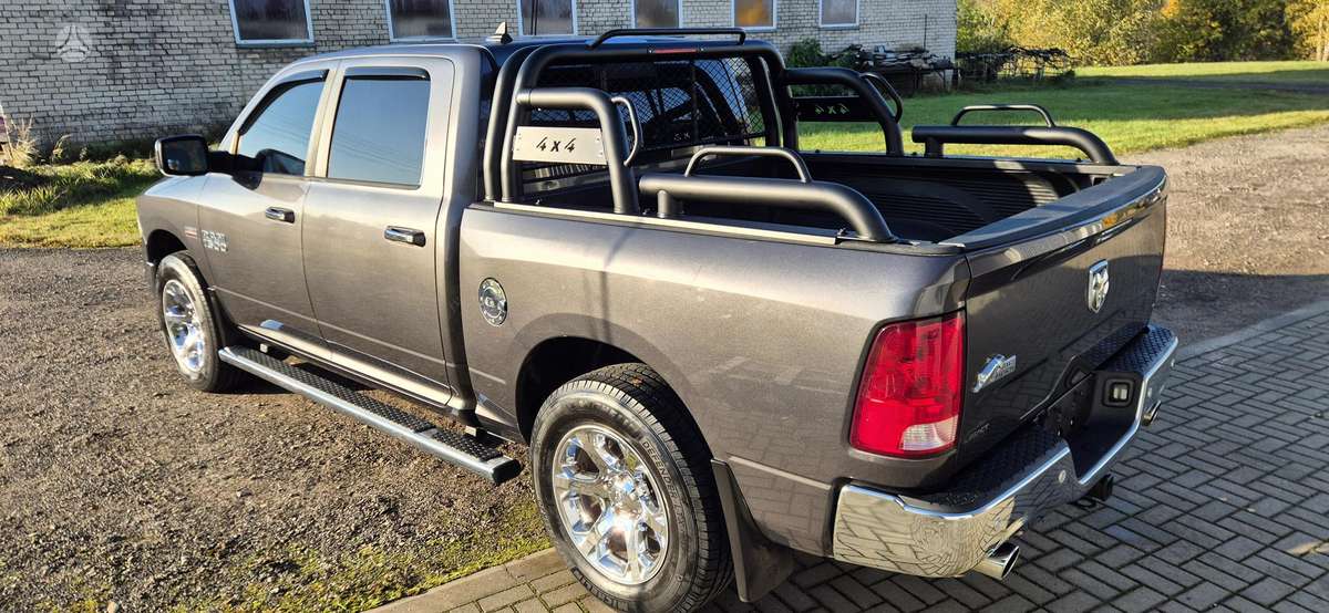 RAM 1500, 5.7 l., pick-up