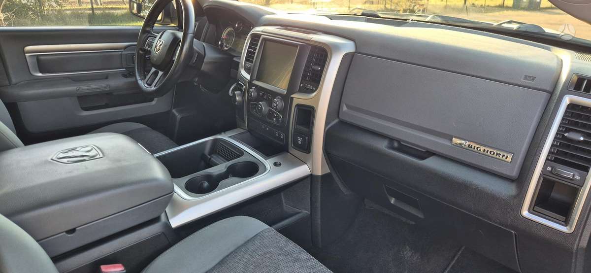 RAM 1500, 5.7 l., pick-up
