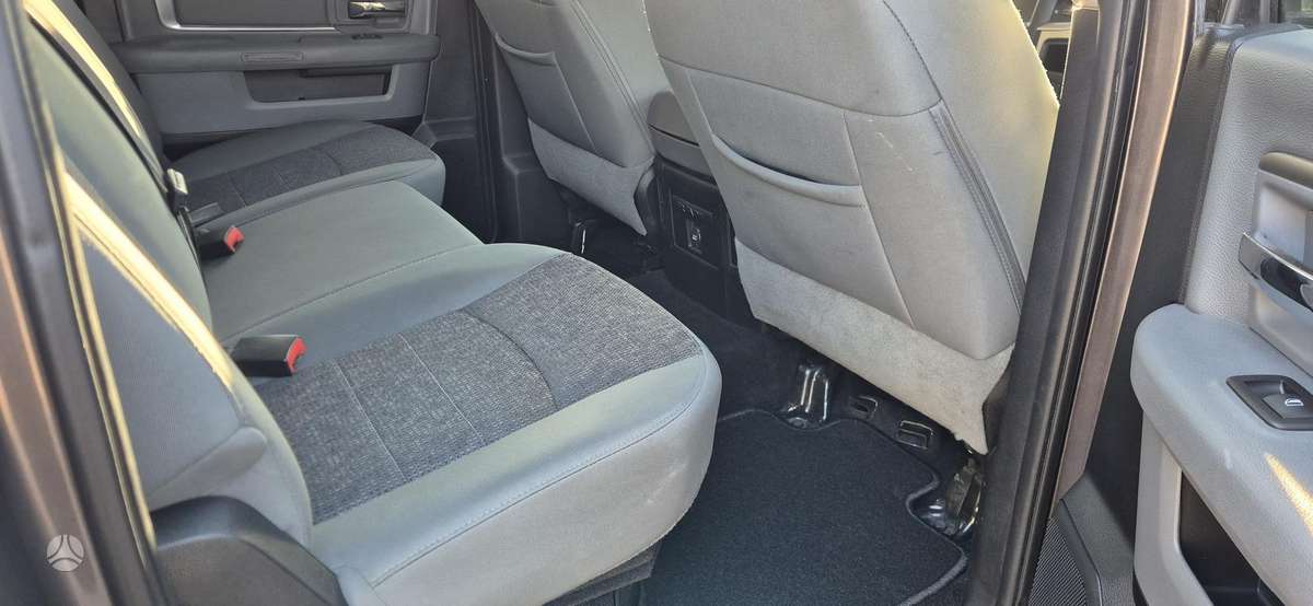 RAM 1500, 5.7 l., pick-up