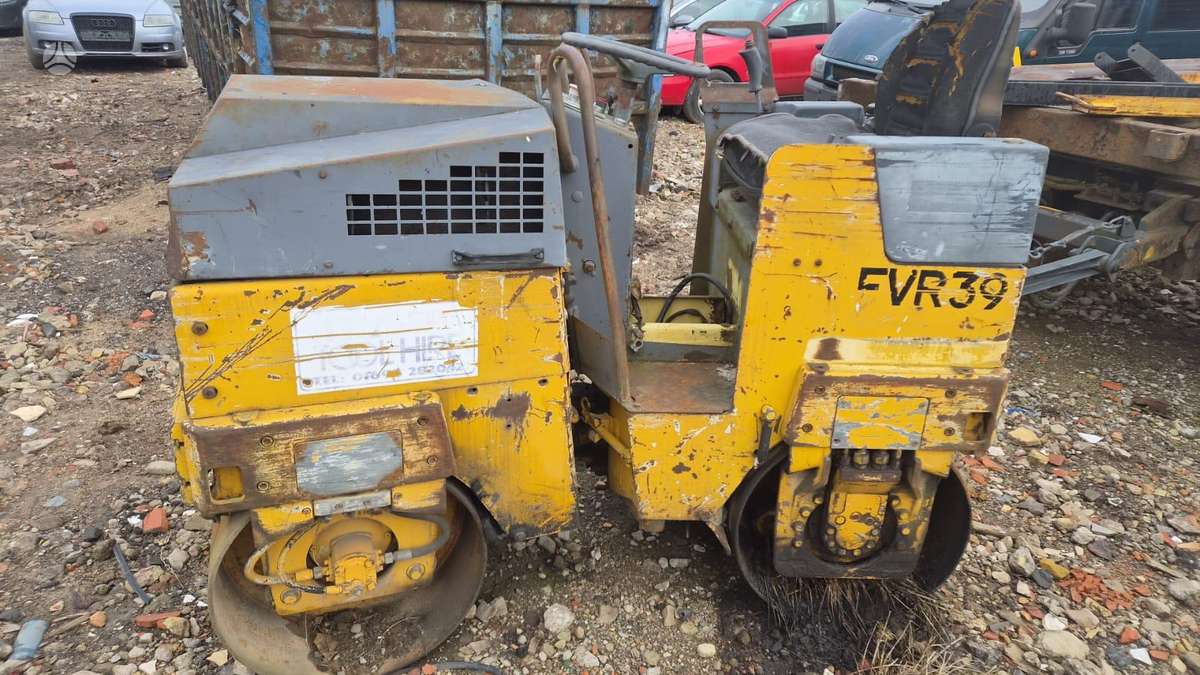 Bomag BW80 ADH, vibro technika